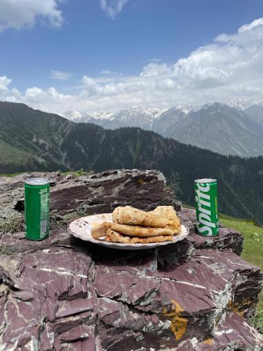 Khana Badosh Resort Kalam Extérieur photo