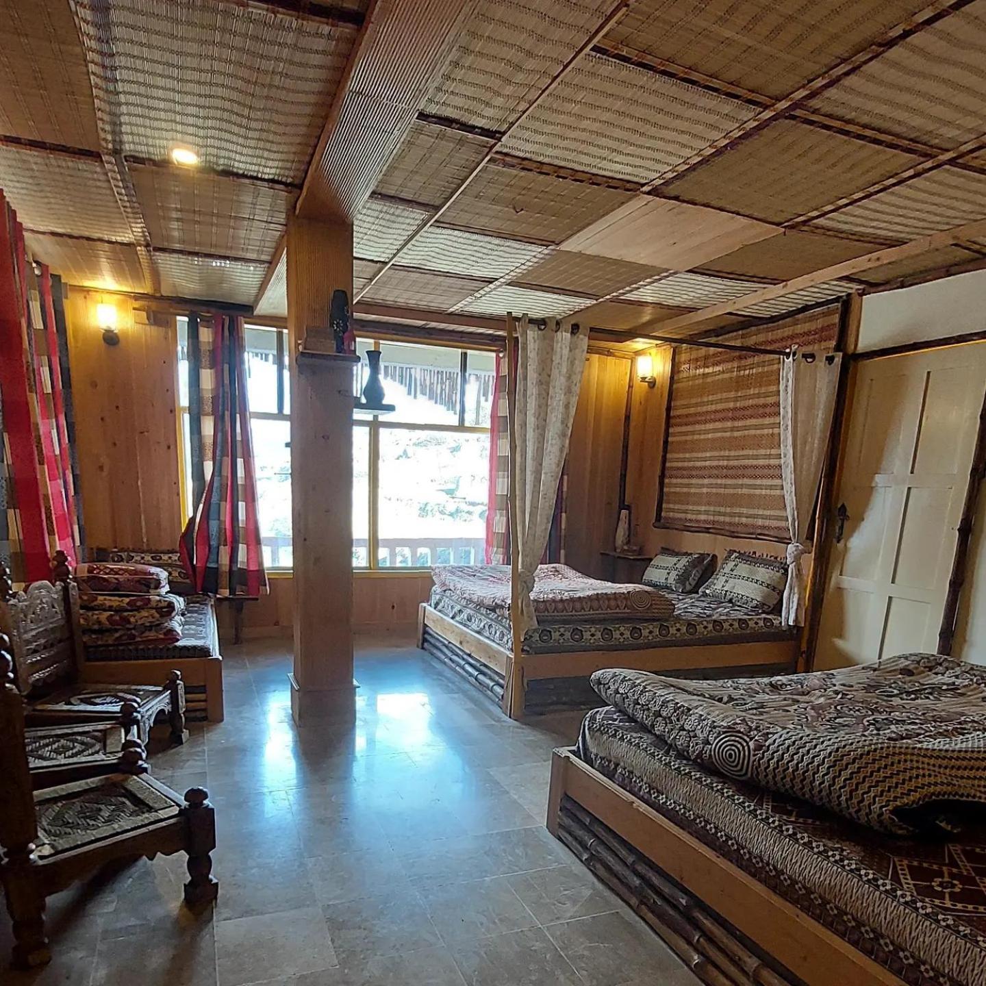 Khana Badosh Resort Kalam Extérieur photo